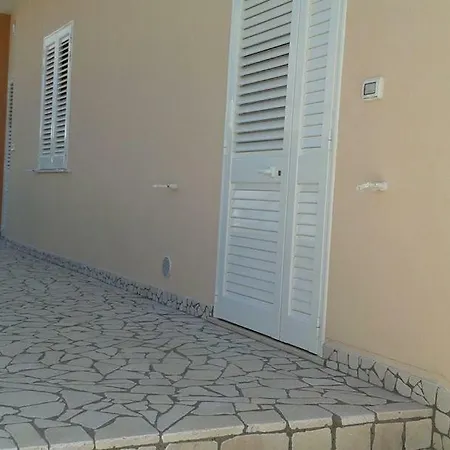 Apartman Beatrix 2 *